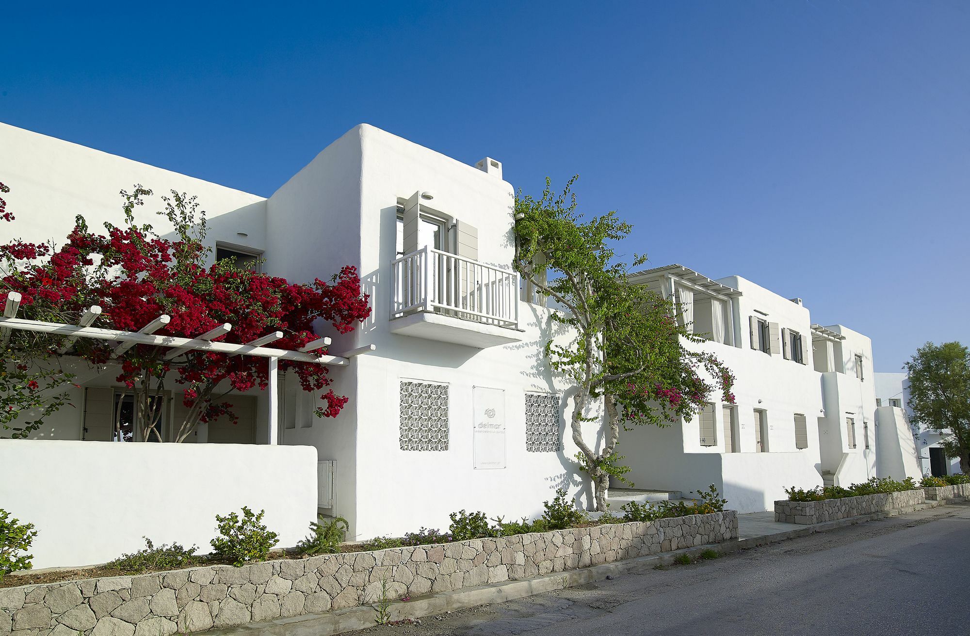 פולוניה Delmar Apartments & Suites Milos - Delmar Collection מראה חיצוני תמונה